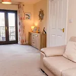 No 18 Riverside Walk Kingfisher Holiday home