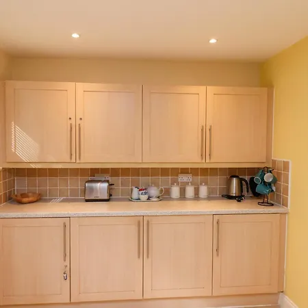 度假居 No 18 Riverside Walk Kingfisher 惠特比