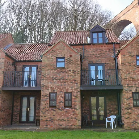 度假居 No 18 Riverside Walk Kingfisher