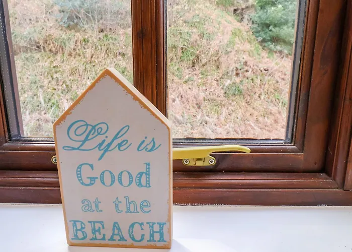 No 18 Riverside Walk Kingfisher Hébergement de vacances *