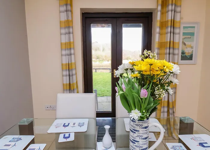 No 18 Riverside Walk Kingfisher Hébergement de vacances *