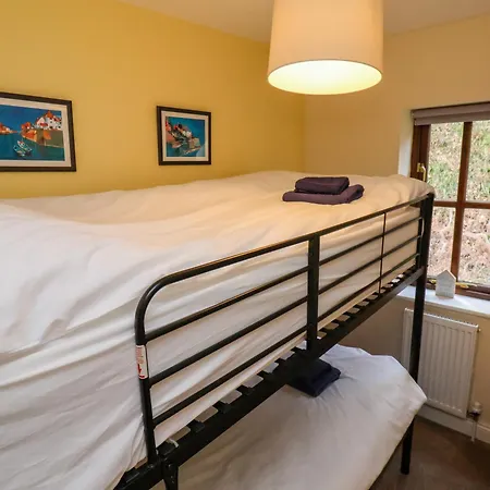 No 18 Riverside Walk Kingfisher Whitby